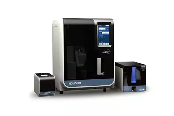 ThinPrep Genesis Hologic su sfondo bianco