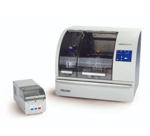 Cellient® Automated Cell Block System Hologic su sfondo bianco