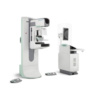 Sistema Mammografico Digitale 3Dimensions™ Hologic su sfondo bianco