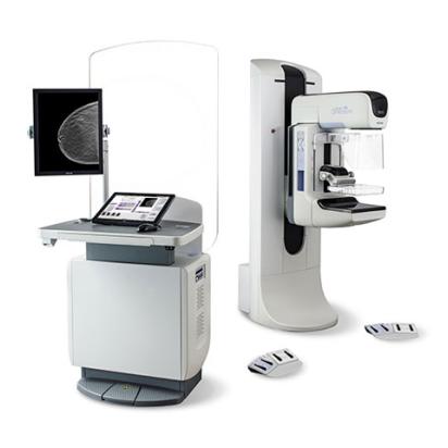 Sistema Mammografico Digitale Selenia® Dimensions® Hologic su sfondo bianco